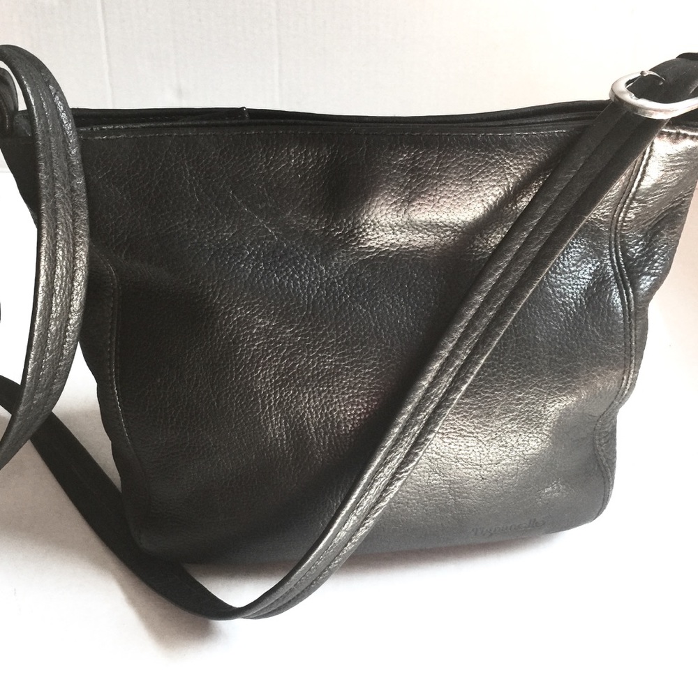 🌺Tignanello🌺 Vintage Leather Shoulder Bag